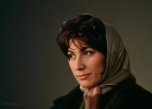 زنی در آستانه فصلی ابدی